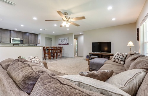 Walker Springs House | Rural Retreat w/Covered Porch Near Jackson