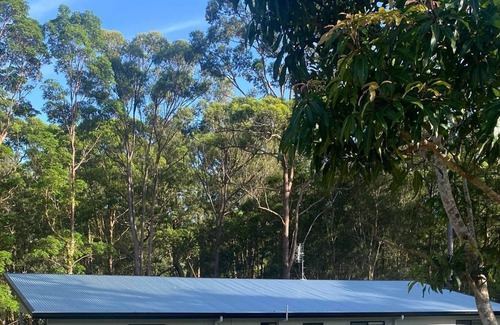 Landsborough Cottage | Rural Self Contained 3 bedroom Cottage on acreage.