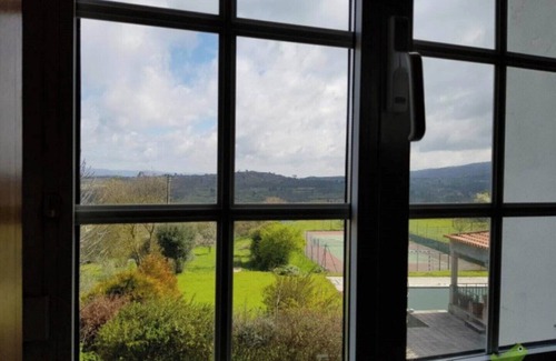 Vila Ruiva House | Rural tourism apartment with tennis court