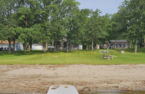 Ottertail House | Rush Lake Cabin, Perham MN