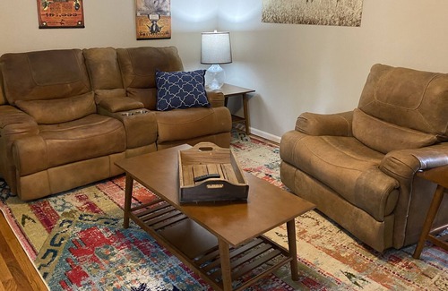 Rapid City House | Rushmore Retreat III: Your Home Away From Home