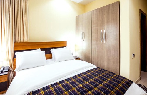 Lekki Phase 1 House | Rushmore - Standard Room
