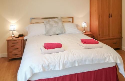 Lympsham House | Russet Cottage - E4678