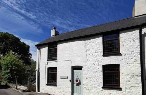 Defynnog Cottage | Rustic 2Bedroom Cottage with Garden in Sennybridge
