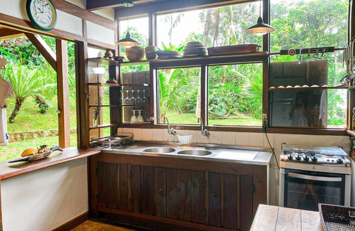 Picinguaba House | Rustic and sophisticated hideaway with seaview