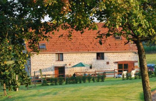 Chalandrey House | Rustic and spacious converted Barn