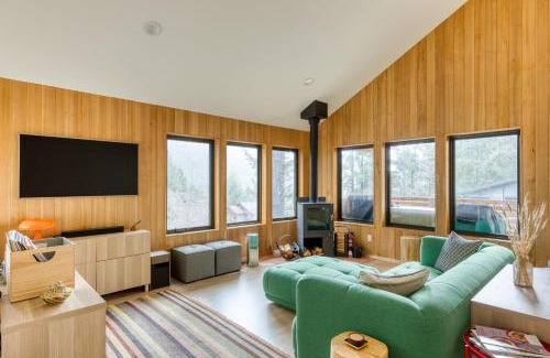 Arch Cape House | Rustic Arch Cape Getaway w Vibrant Interior Walk to the Beach Cape Wonder