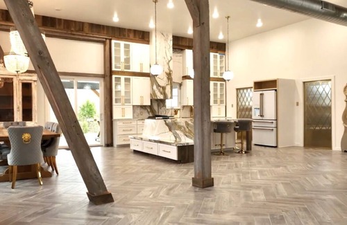 Fayetteville House | Rustic Barn Converted to 5 bedroom home and Event Center in Round Top, TX