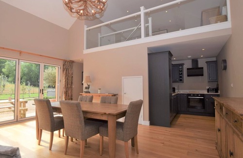 Hereford House | Rustic Barn Retreat Hereford - Pet friendly