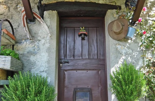 Caneggio House | RUSTIC BELLAVISTA