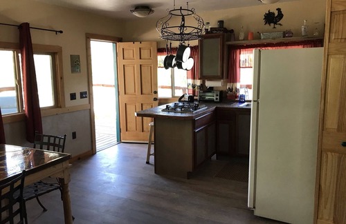 Monticello Cabin | Rustic Bunkhouse with canyon views.