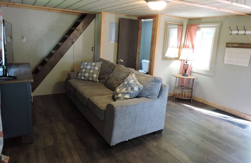 Malaga Cabin | Rustic Cabin at Sparkman Lake