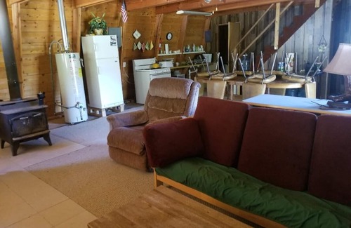 Fairview Cabin | Rustic Cabin Getaway