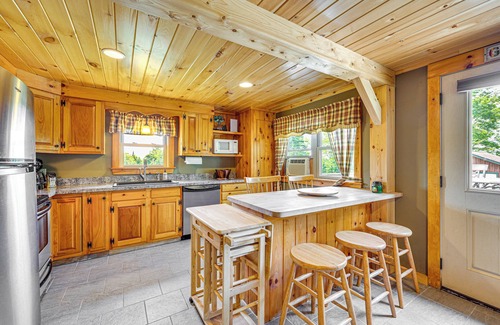 Walden Cabin | Rustic Cabin in West Danville w/Deck & Fire Pit!