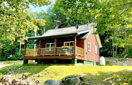 Lincoln Cabin | Rustic Cabin on Penobscot River (Pet-Friendly!)