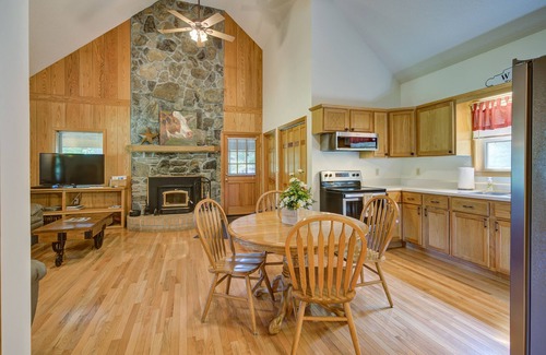 Elizabethton House | Rustic Cabin with a View on a Hundred Acre Farm