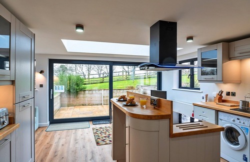 Holsworthy Cottage | Rustic cottage in Chasty, No Deposit