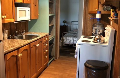 Havelock-Belmont-Methuen Cottage | Rustic Cottage Living At It’s Best