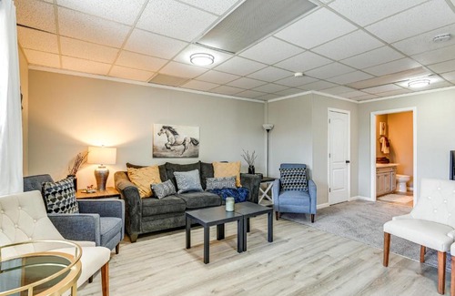 Antioch Apartment | Rustic Cowboy Ranch Retreat Stay Near Nashville