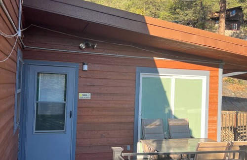 Crown King Cabin | Rustic Crown King Cabin Pet Friendly -Large secluded fenced in yard
