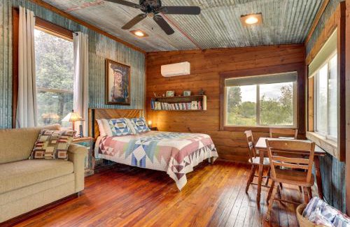Mason Apartment | Rustic Eco-Cabin Llano River Getaway on 68 Acres!