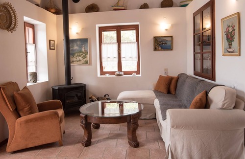 Panormos Cottage | Rustic Escape - Private Haven Near the Beach