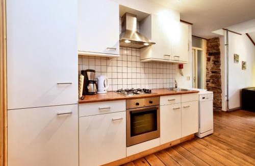 Commanster House | Rustic Farm Stay in Rogery