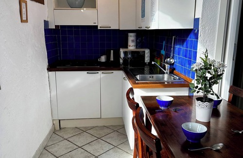 Chiusanico House | Rustic farmhouse with breathtaking views and sunny garden 12 km from the sea