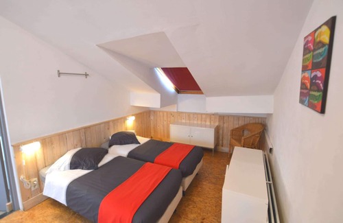 Walk Other | Rustic Farmhouse with Pool