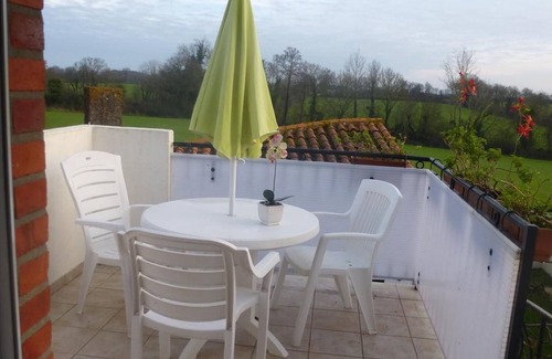 Saint-Julien-des-Landes Cottage | Rustic cottage with games room and animals in the countryside