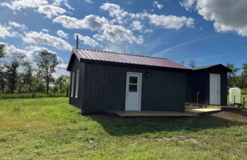Herbert House | Rustic getaway north of Herbert