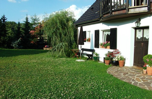 Schwaneberg Apartment | Rustic holiday apartment in the Uckermark, the 'Tuscany of the North'