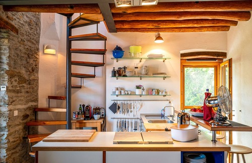 Semnago House | Rustic holiday home Dolce Vita