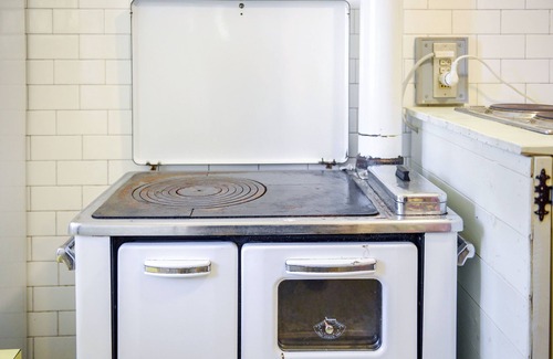 Ragoli Apartment | Rustic Holiday Apartment "The Grandma's old House"