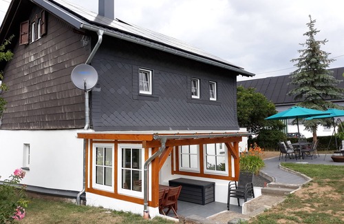 Morz House | Rustic holiday home "Ferienhaus Pirmes"