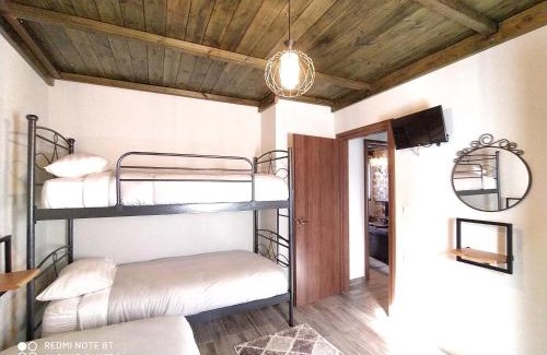 Embonas Apartment | Rustic House