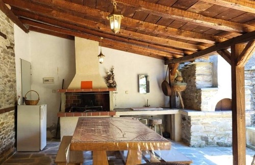 Eleutheroupoli House | Rustic House