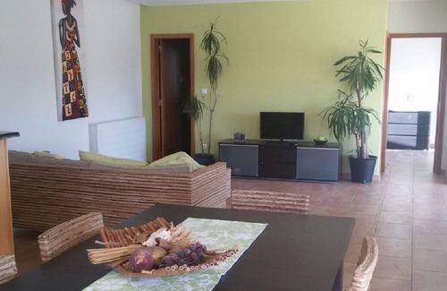 Perre Cottage | RUSTIC HOUSE WITH POOL IN LIMA VALLEY -