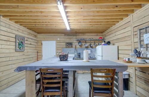 Winona Apartment | Rustic Huntsville Studio: ATV Authorized Route