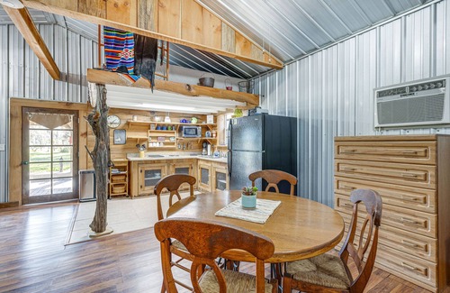Wellborn Apartment | Rustic Lake City Studio Near Ichetucknee Springs!
