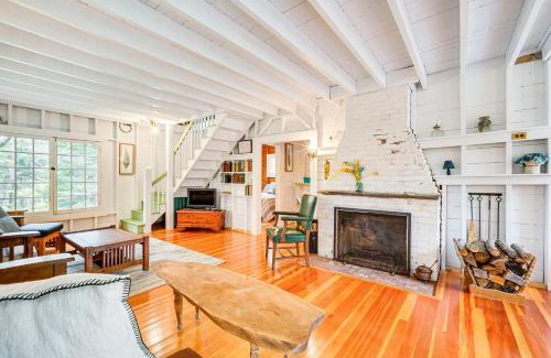 Wilmington House | Rustic Marlboro Cottage 4 Mi to Lake Raponda!