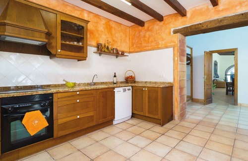 Paratella Villa | RUSTIC MEDITERRANEAN STYLE 6 / 8P. RECENTLY REFURBISHED WITH PRIVATE POOL