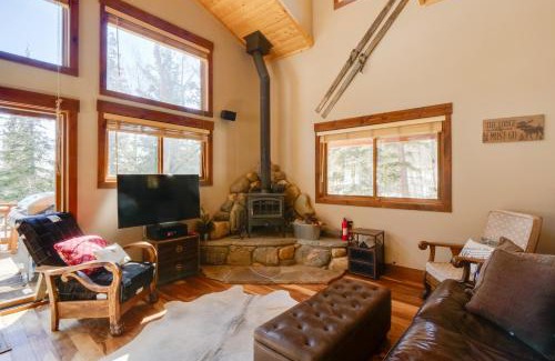 Alma House | Rustic Mountain Sanctuary on 2 Acres with Deck!