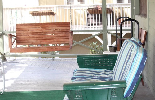 Montreat House | Rustic Mountain Joy in 1914 Cabin