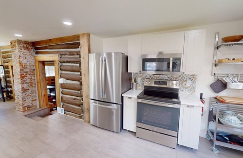 Gunnison House | Rustic & Refined - Gunnison