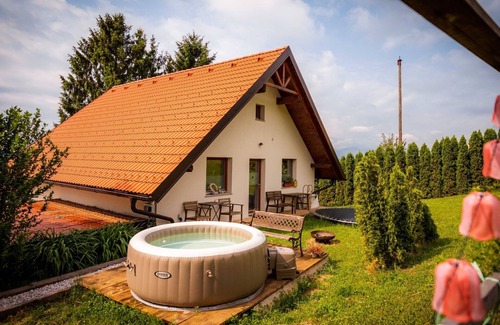 Slovenska Bistrica Apartment | Rustic Refuge Glamping with Hot-Tub and Sauna - Two Bedroom Apartment with Terrace