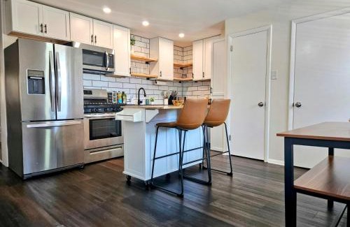Phoenixville Apartment | Rustic & Remodeled 3-bedroom in Downtown Phoenixville