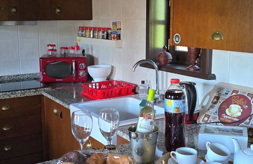 Tondela Bed & Breakfast | Rustic Retreat country house