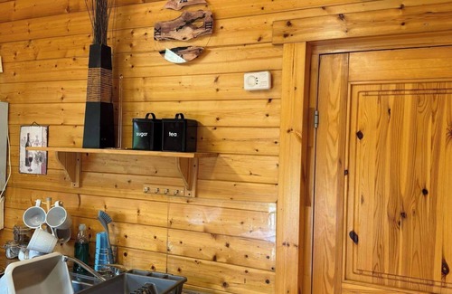 Retford Cabin | Rustic Retreat in Retford