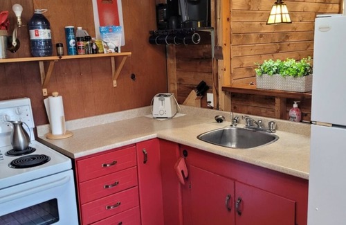 Catchacoma Cottage | Rustic Retreat on Mississagua Lake in Beautiful Trent Lakes